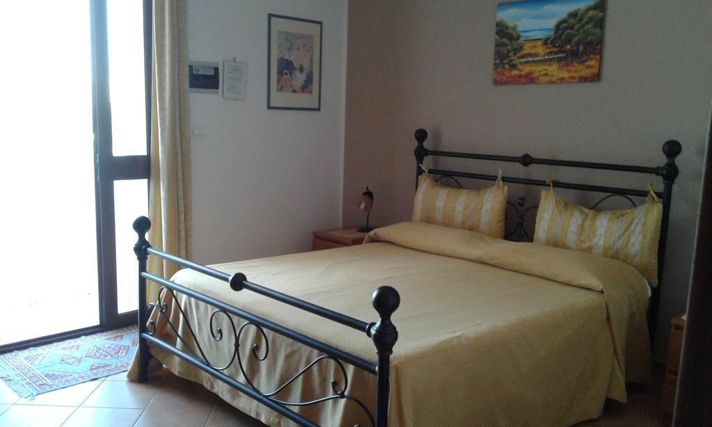 B&B Il Giardino Degli Ulivi Torre Santa Sabina Zewnętrze zdjęcie